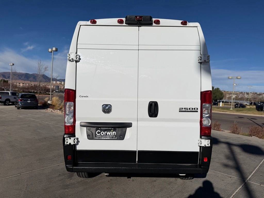 2023 Ram ProMaster 2500 photo 4