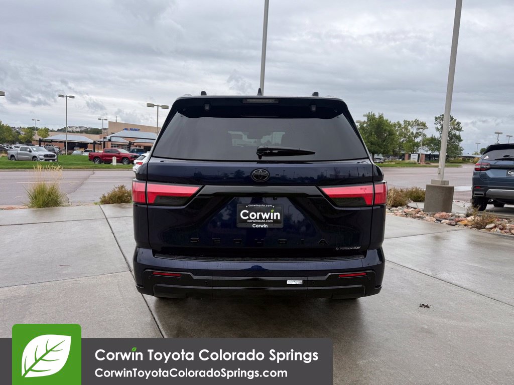 2026 Toyota Sequoia Platinum - Photo 8