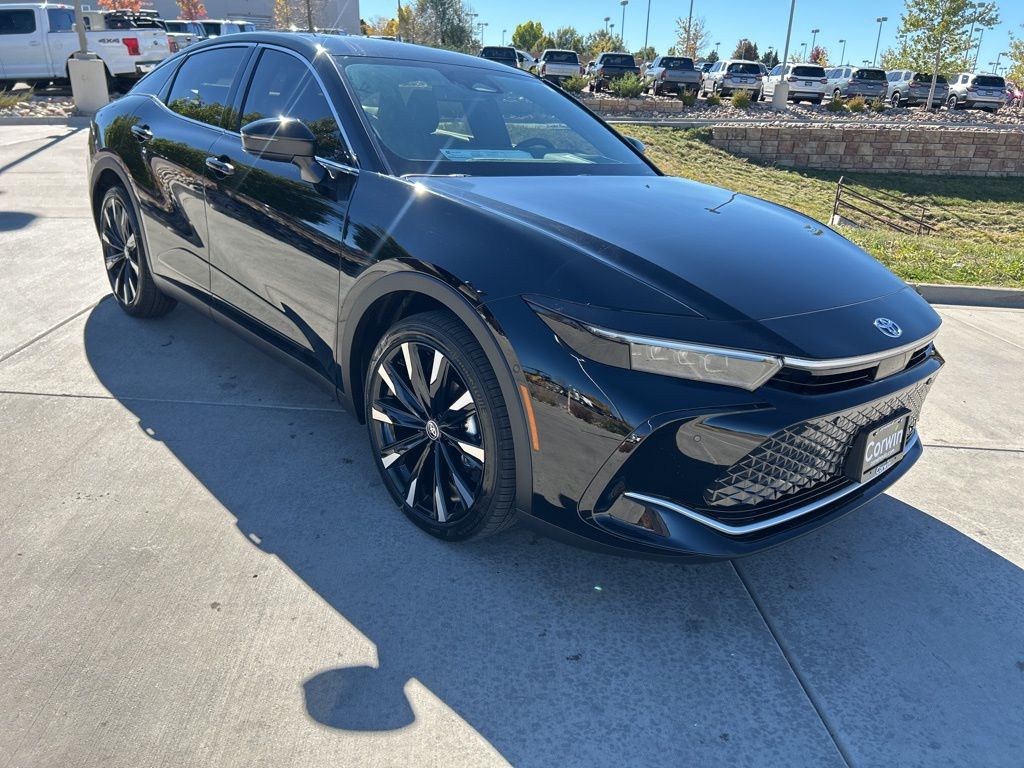 2026 Toyota Crown Platinum's photo