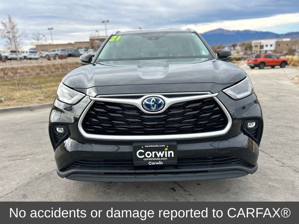 2021 Toyota Highlander Hybrid XLE photo 2