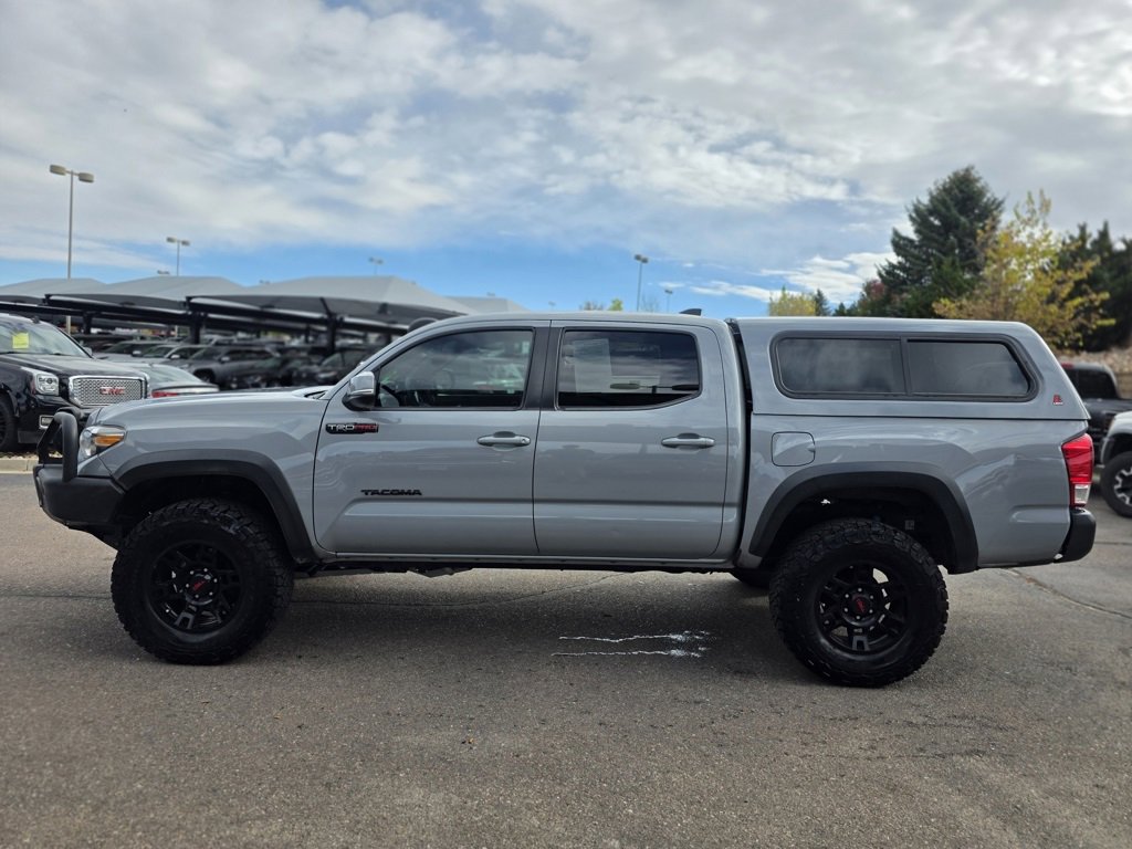 2018 Toyota Tacoma TRD Off-Road photo 4