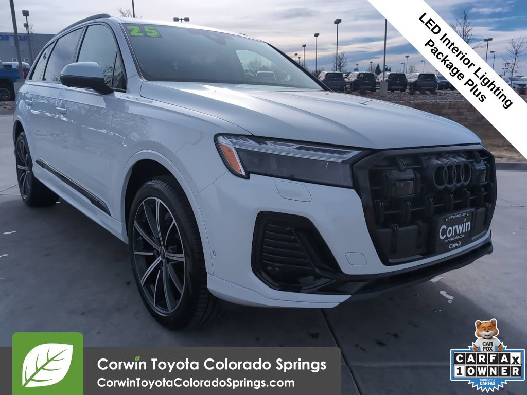 2025 Audi Q7 Premium Plus's photo