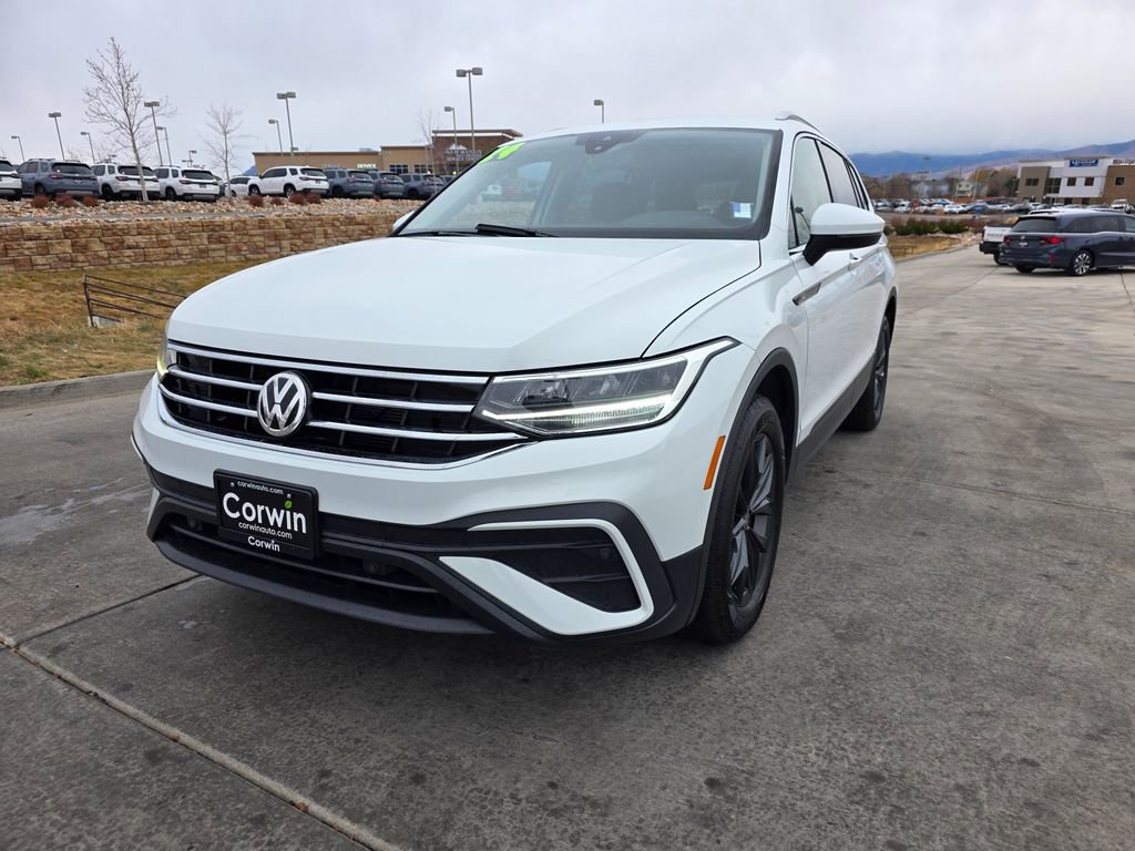 2024 Volkswagen Tiguan SE Wolfsburg Edition photo 3