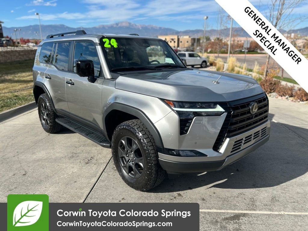 2024 Lexus GX Overtrail's photo