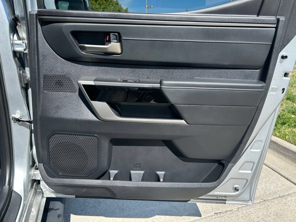 2023 Toyota Tundra Limited - Photo 26