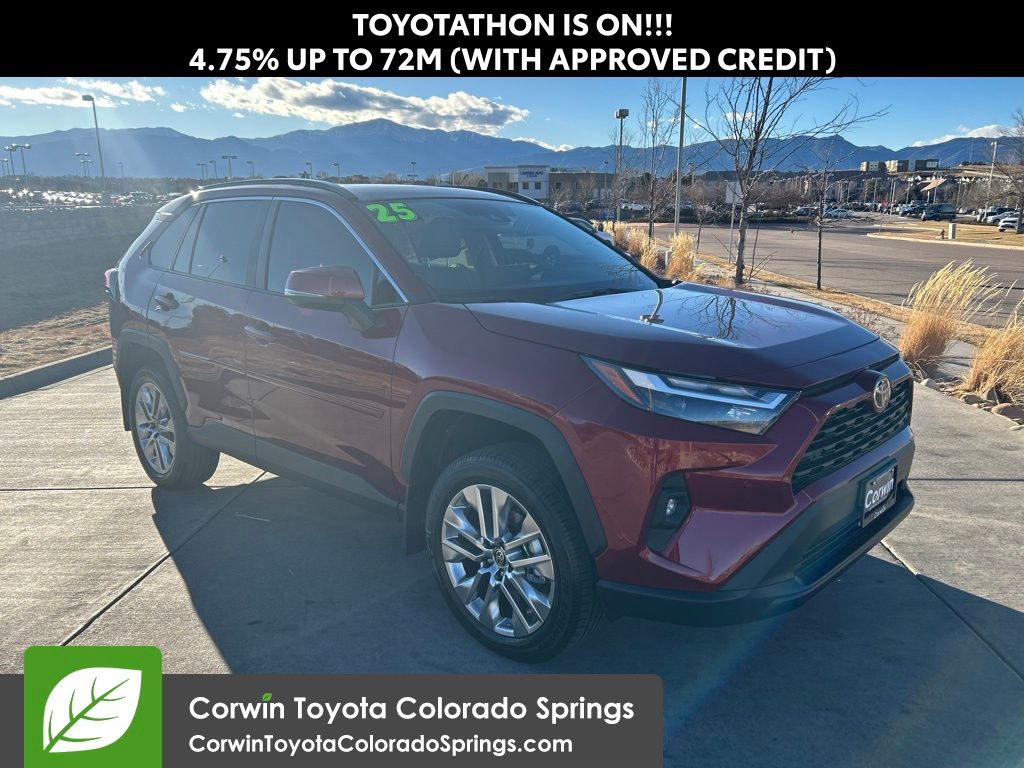 2025 Toyota RAV4 XLE Premium's photo