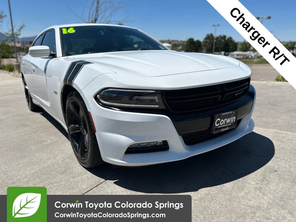 2016 Dodge Charger R/T's photo
