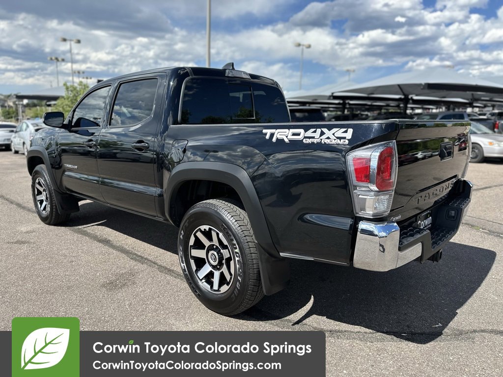 2022 Toyota Tacoma TRD Off-Road photo 3
