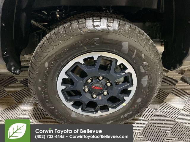 2025 Toyota Tacoma TRD Off Road - Photo 24