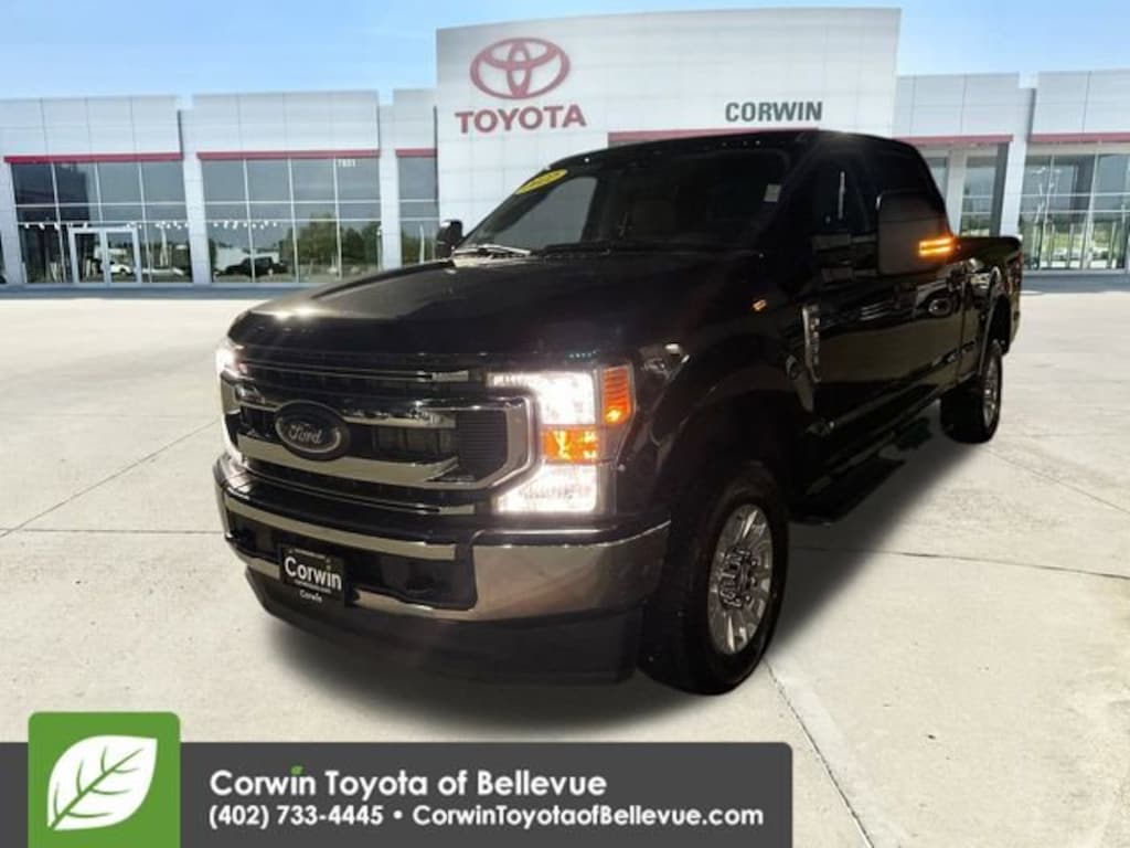 Used 2022 Ford F-250SD XLT Truck Crew Cab