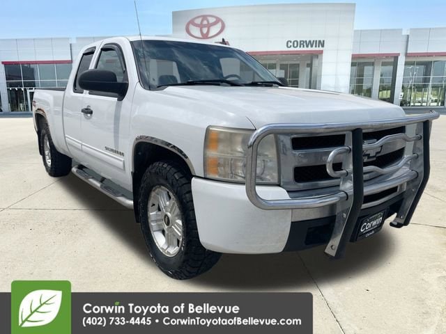 2010 Chevrolet Silverado 1500 LT 4X4 Extended Cab MWB's photo