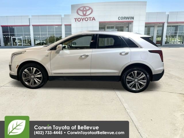 2024 Cadillac XT5 Platinum Premium Luxury photo 3