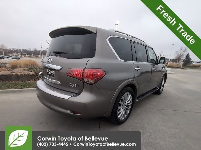 2016 Infiniti QX80 Base photo 2