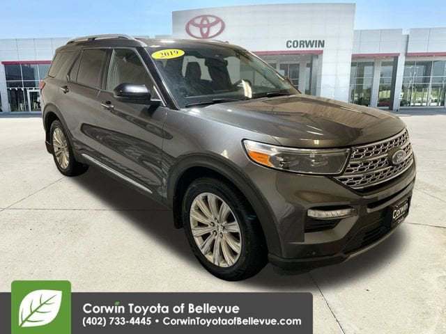2020 Ford Explorer Limited's photo