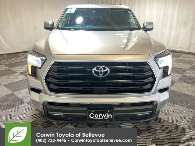 2024 Toyota Sequoia SR5 photo 2