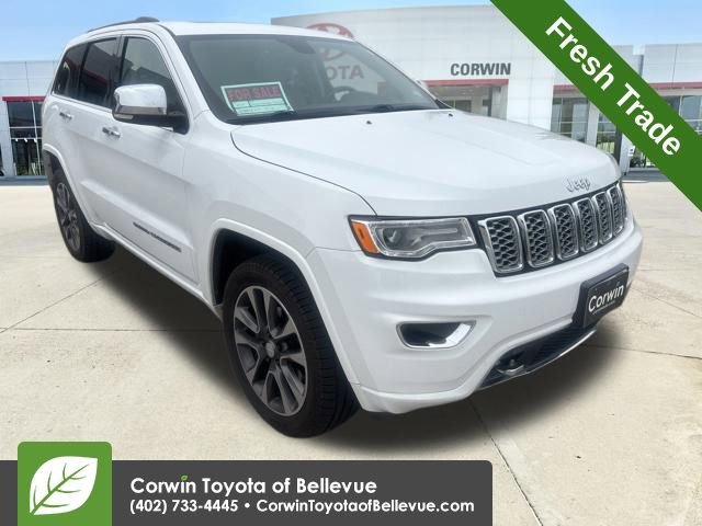 2017 Jeep Grand Cherokee Overland 4WD's photo