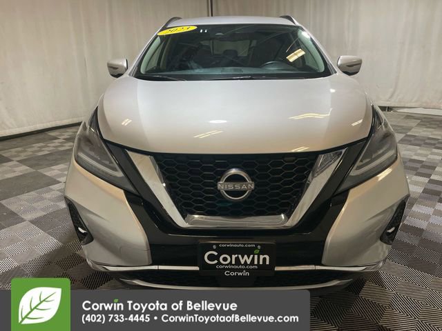 2023 Nissan Murano SV photo 3