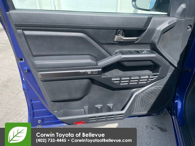 2025 Toyota Tacoma TRD Off Road - Photo 10