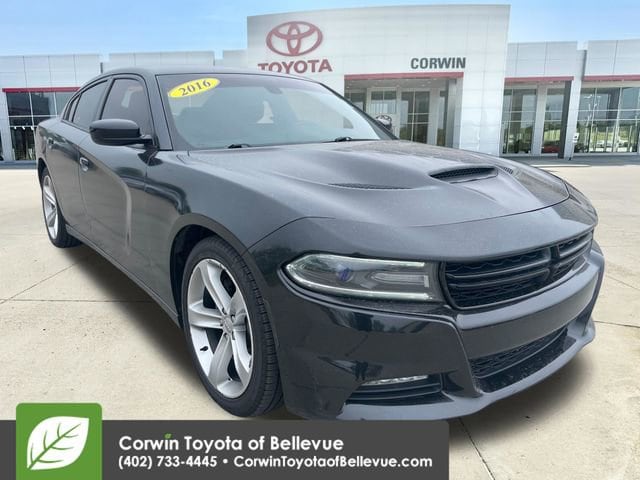 2016 Dodge Charger R/T's photo