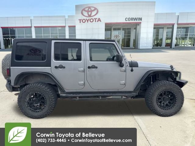 2015 Jeep Wrangler Unlimited Sport photo 2