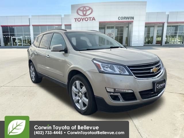 Used 2016 Chevrolet Traverse 1LT with VIN 1GNKRGKD5GJ122498 for sale in Bellevue, NE