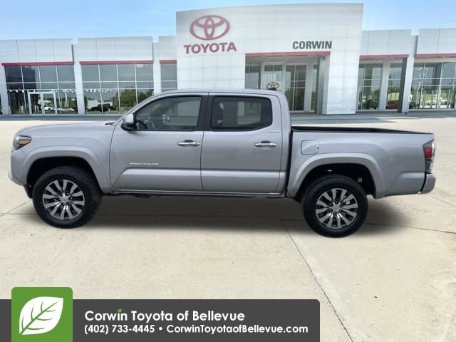 2021 Toyota Tacoma Limited 4x4 photo 2