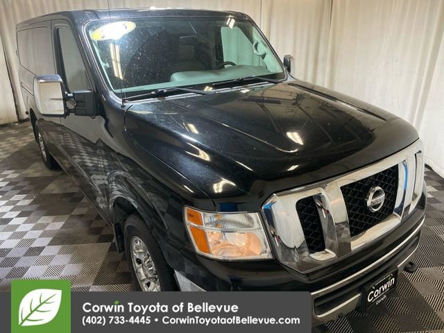 2016 Nissan NV3500 photo 2