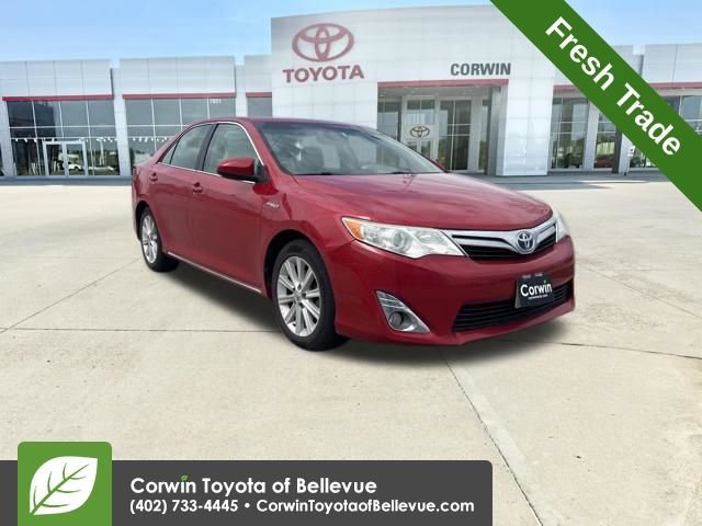 2014 Toyota Camry XLE Hybrid