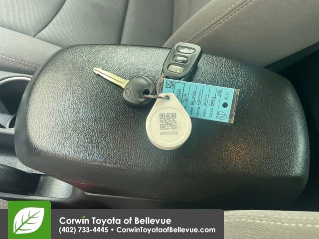 2014 Hyundai Elantra GLS photo 4