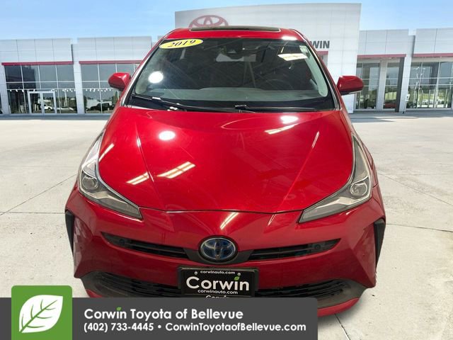 2019 Toyota Prius XLE photo 3