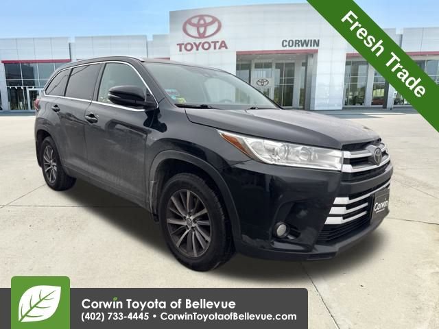 2018 Toyota Highlander XLE's photo