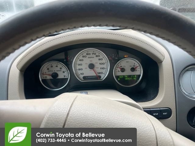 2004 Ford F-150 Lariat