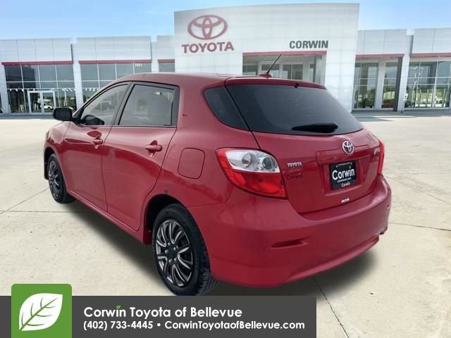 2009 Toyota Corolla Matrix L 4WD photo 3