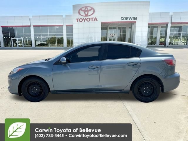 Used 2013 Mazda MAZDA3 i Sport with VIN JM1BL1U70D1762855 for sale in Bellevue, NE