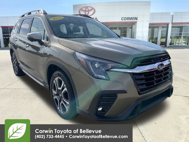 2023 Subaru Ascent Limited 7 Passenger's photo
