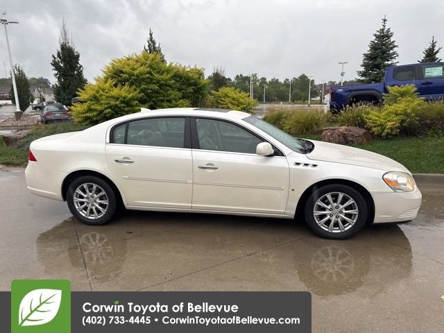 2009 Buick Lucerne CXL photo 2