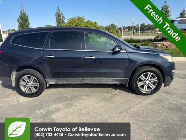Used 2016 Chevrolet Traverse 1LT with VIN 1GNKRGKD4GJ338374 for sale in Bellevue, NE