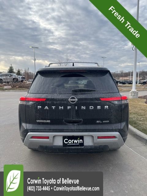 2025 Nissan Pathfinder SL 4x4 photo 4
