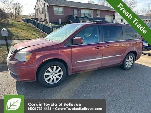 Used 2014 Chrysler Town & Country Touring with VIN 2C4RC1BG6ER317681 for sale in Bellevue, NE
