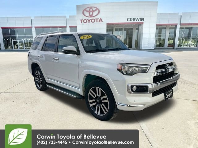 2015 Toyota 4Runner Limited's photo