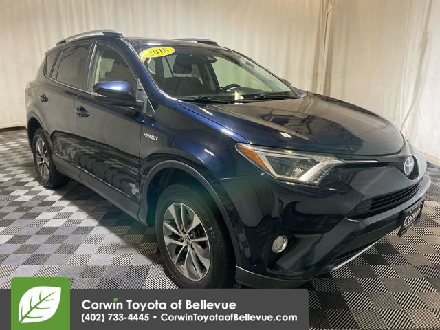 2018 Toyota RAV4 Hybrid XLE photo 2