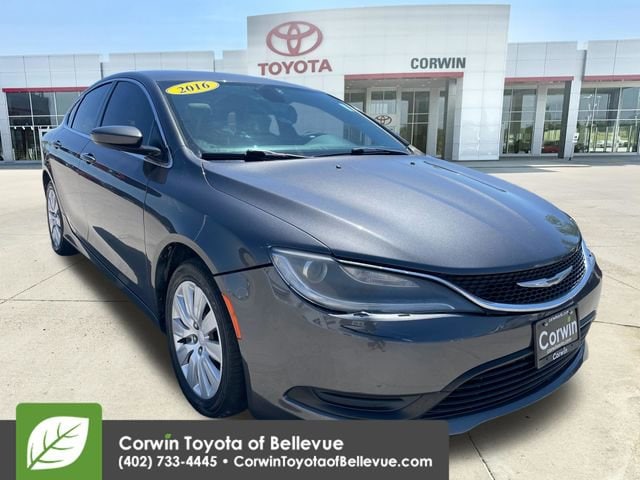 2016 Chrysler 200