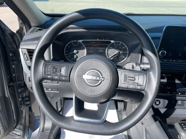 2024 Nissan Rogue SV - Photo 25