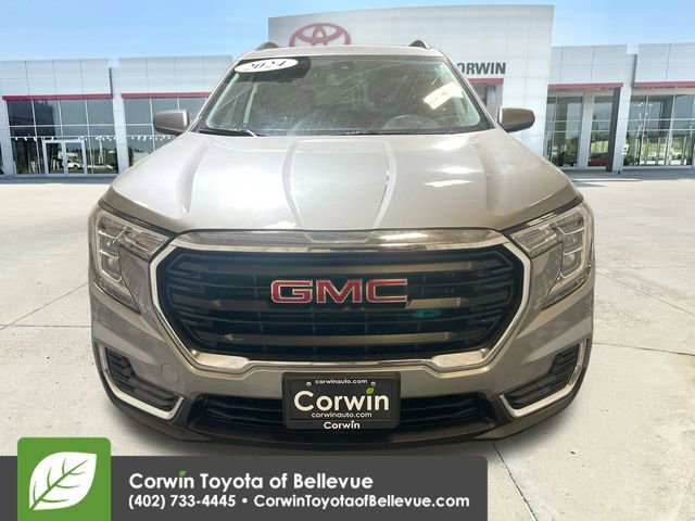 2024 Gmc Terrain SLE photo 2