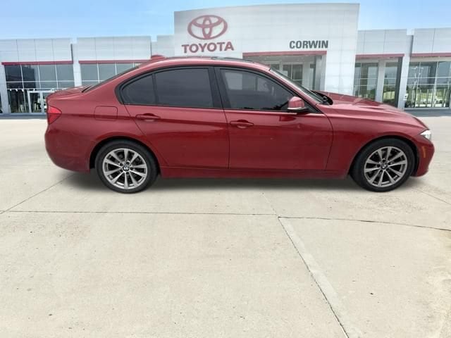 Used 2016 BMW 3 Series 320i with VIN WBA8A3C56GK690258 for sale in Bellevue, NE