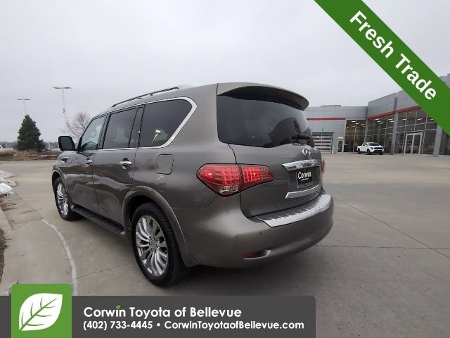 2016 Infiniti QX80 Base photo 4