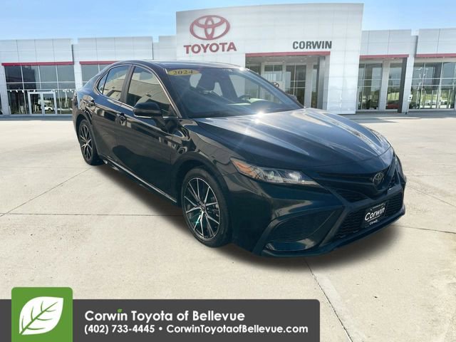 2024 Toyota Camry SE photo 2