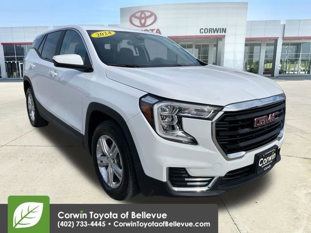 2024 GMC Terrain SLE AWD's photo