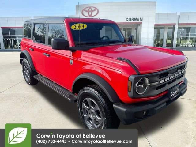 2024 Ford Bronco Big Bend photo 2