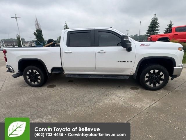 Used 2020 Chevrolet Silverado 2500HD LT with VIN 1GC4YNE77LF320222 for sale in Bellevue, NE
